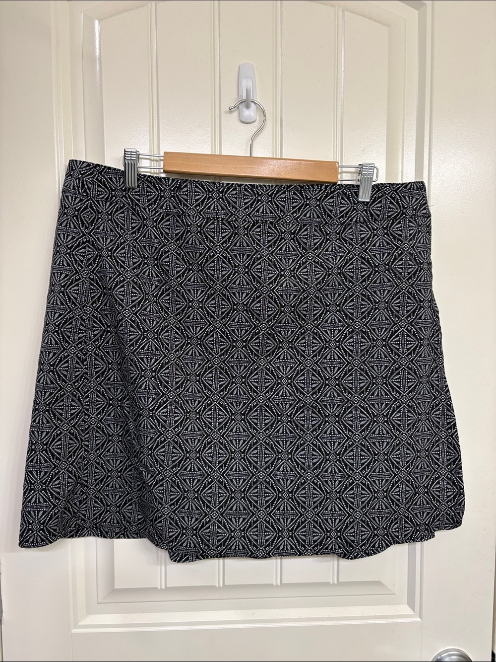 Rip skirt summer beach vacation lightweight Geo-Print Black A-Line Skirt